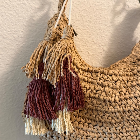 Molly Bracken shoulder bag, Natural, Like New - Picture 9 of 12